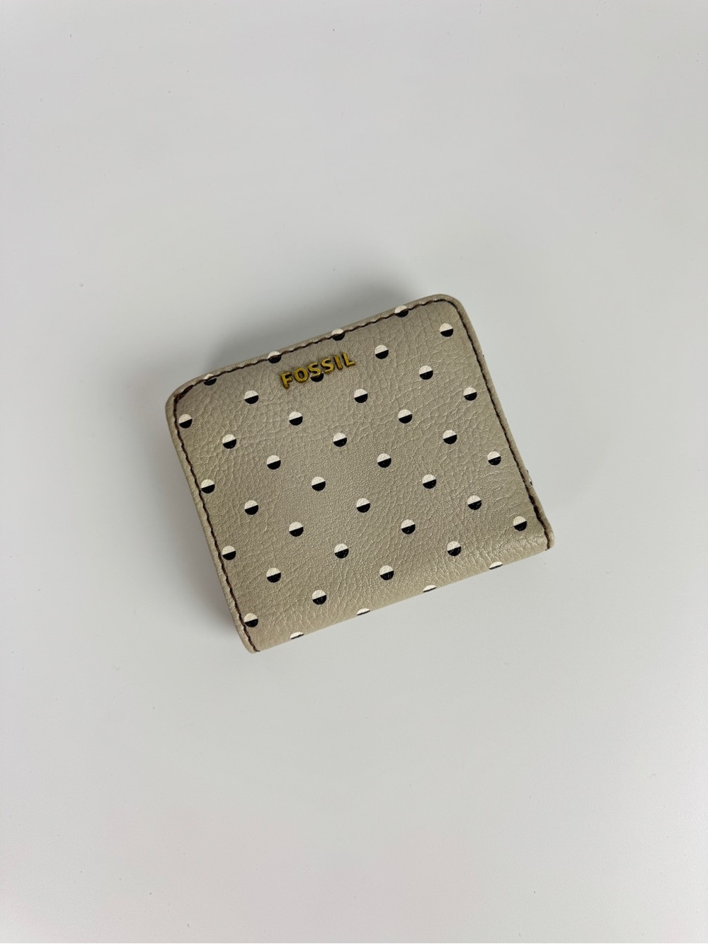 Fossil Women Gray Leather Card Holder Wallet